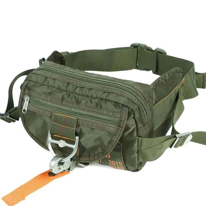 TACTICAL PACK HIKING